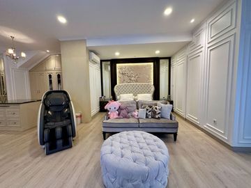 JUAL RUMAH MEWAH FURNISHED DE PARK CLUSTER HELICONIA BSD CITY