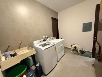 Hermosa Residencia EN VENTA 3R ZONA PALO BLANCO EN SAN PEDRO GARZA, N.L