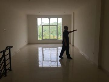 DIJUAL RUKAN BSD NATURA CITY SERPONG BADAN 88m² 2KM 2 LANTAI