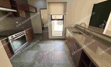 Casa AMPLIA en RENTA en Pozos ( sotavento ) semi nueva
