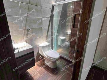 Casa AMPLIA en RENTA en Pozos ( sotavento ) semi nueva