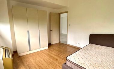 Modern 1 Bedroom Unit for Sale in The Icon Residences, BGC, Taguig City