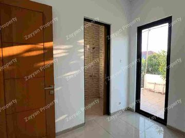 Rumah Hook Cantik Gading Pantai Kenjeran Surabaya