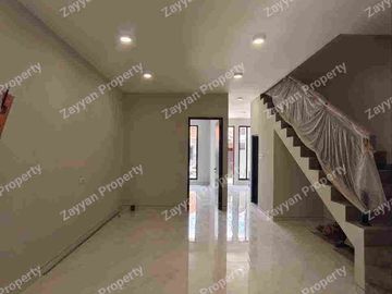 Rumah Cantik Wisma Mukti Klampis Surabaya