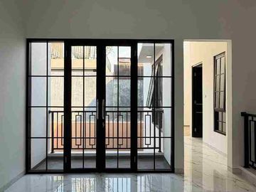 Dijual rumah bangunan baru araya malang