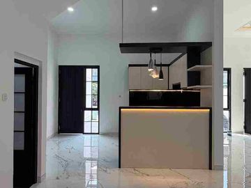 Dijual rumah bangunan baru araya malang
