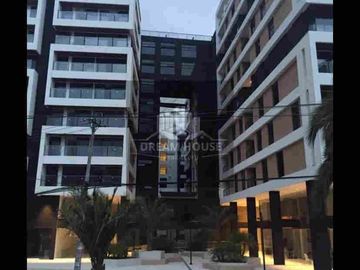 Renta de Departamento Amoblado de 2 Dormitorios, Sector La Recoleta El Batán, Quito, Ecuador