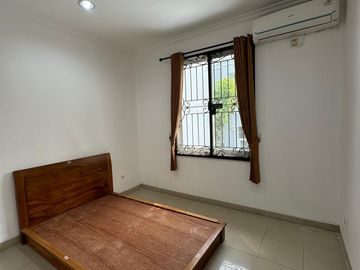 Jual rumah Pantai indah kapuk BGM 8x18 2,5lt SHM Cluster bagus