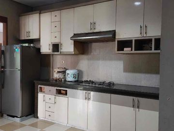 dijual rumah mewah di solo