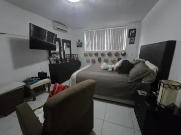 Oportunidad Exclusiva en Barrio de Arboledas: Seguridad Jurídica y Entrega Garantizada