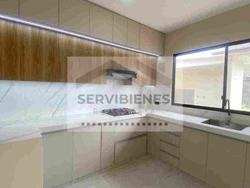 Departamento en alquiler – Planta baja
Urb. El Condado
