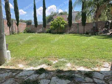 En venta amplia casa en Comonfort Guanajuato