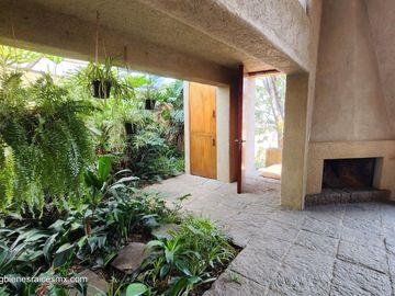 Casa en renta con amplio jardín | San Miguel Xicalco, Tlalpan | 1.100 m² de terreno