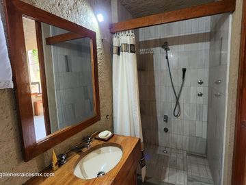 Casa en renta con amplio jardín | San Miguel Xicalco, Tlalpan | 1.100 m² de terreno