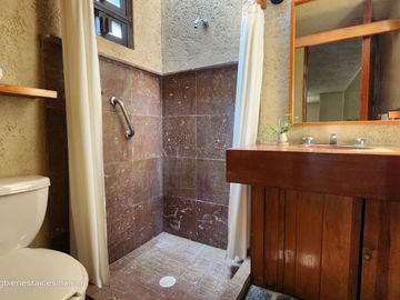 Casa en renta con amplio jardín | San Miguel Xicalco, Tlalpan | 1.100 m² de terreno