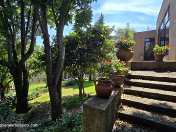Casa en renta con amplio jardín | San Miguel Xicalco, Tlalpan | 1.100 m² de terreno