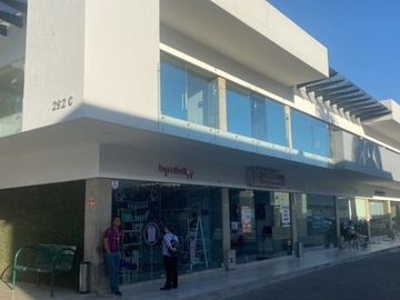 Renta local comercial 43 mts en Plaza Lomas Altas, Zapopan, lomas del valle