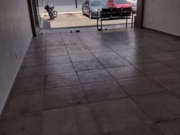 Renta local comercial 43 mts en Plaza Lomas Altas, Zapopan, lomas del valle