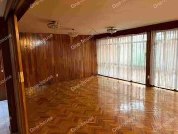 CASA EN VENTA EN ECHEGARAY MUY CERCA DEL HOSPITAL DE TRAUMATOLOGÍA