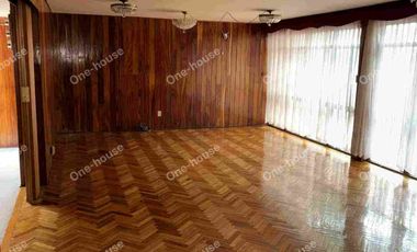 CASA EN VENTA EN ECHEGARAY MUY CERCA DEL HOSPITAL DE TRAUMATOLOGÍA