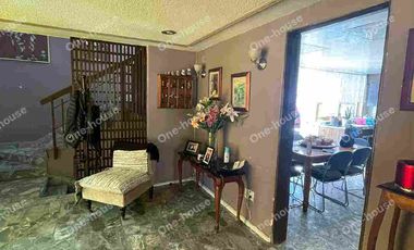 CASA EN VENTA EN CTO. INGENIEROS CD. SATÉLITE