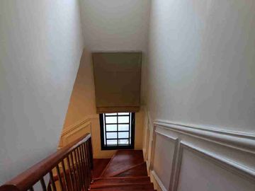 Rumah Cantik Rapi Siap Huni Full Furnished di Citragran Cibubur