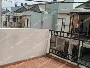 Rumah Dalam cluster ready siap 2 Lantai di depok Mekarasari cimanggis.