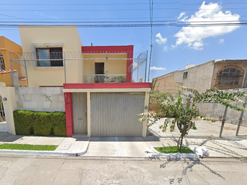 VENTA DE CASA EN CIUDAD DEL VALLE EN TEPIC, NAYARIT