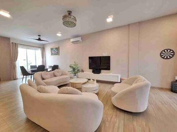 Dijual Rumah Mewah Orchard Park Batam Center