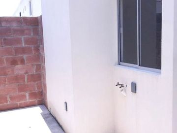 🔥 Casa en fraccionamiento en Jardines del Edén | Seguridad y gran oportunidad en Tlajomulco