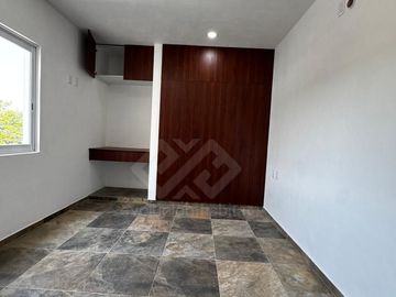 CASA EN VENTA AL SUR DE CUERNAVACA. ESTRENA CASA CON ALBERCA Y JARDIN PRIVADO EN MORELOS