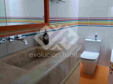 CASA SOLA EN VENTA, EN JARDINES DE REFORMA CUERNAVACA