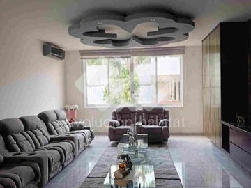 CASA SOLA EN VENTA, EN JARDINES DE REFORMA CUERNAVACA