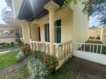 VENTA DE CASA EN RESIDENCIAL LA JOYA, BOCA DEL RÍO, VER.