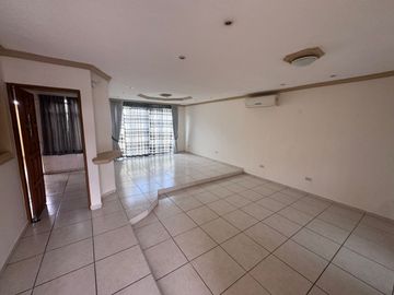VENTA DE CASA EN RESIDENCIAL LA JOYA, BOCA DEL RÍO, VER.