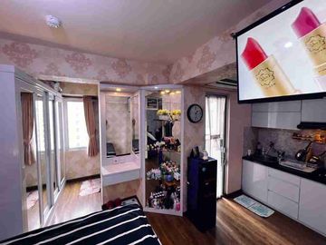 Jual 1br renov furnished SHM