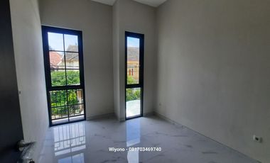 Rumah Pantai Mentari Depan Taman Baru Gres Siap Huni