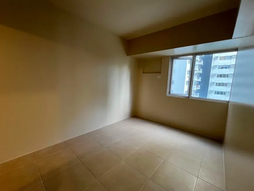 FOR SALE! 2 Bedrooms in Avida Towers Turf, Taguig City