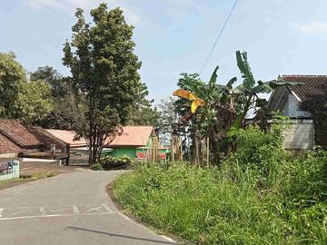 Tanah kemuning area wisata 340m 250jt nego shm