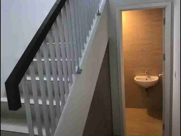DI JUAL RUMAH DISCOVERY ALUVIA BINTARO