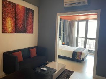 FOR SALE! 1 Bedroom in KL Tower, Makati City