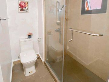 FOR SALE! 2 Bedrooms in The Rise Shangri-La Makati, Makati City