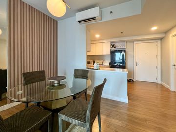 FOR SALE! 2 Bedrooms in Arton by Rockwell, Quezon City