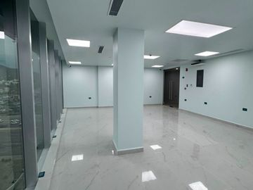 OFICINA EN RENTA EN ZONA SUR (QUADRA TOWERS) MONTERREY, NL.