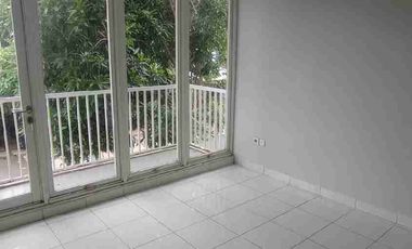 dijual rumah palm 2kt Summarecon Bekasi