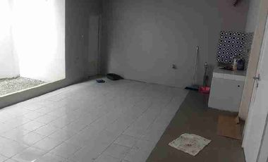 dijual rumah palm 2kt Summarecon Bekasi