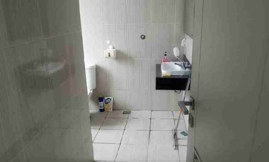 dijual rumah palm 2kt Summarecon Bekasi