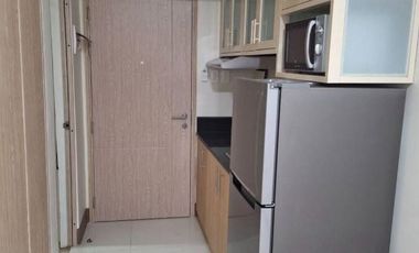FIELD10XX6AT6: For Rent Semi-Furnished 2BR with Balcony in Field Residences Paranaque
