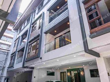 5 Bedroom Townhouse with Ground Floor Bedroom