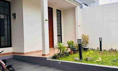 TURUN HARGA JUAL CEPAT RUMAH MODERN MINIMALIS VILLA MELATI MAS TANGERANG SELATAN